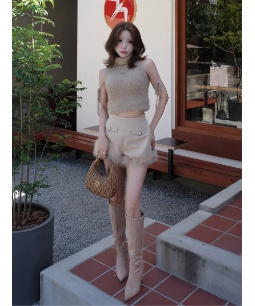 Darich(ダーリッチ)の「ポイントエアリーフェザーショートパンツ(その他パンツ・レディース・ブラック/ピンクベージュ/ベージュ・M/S)」の17枚目の写真