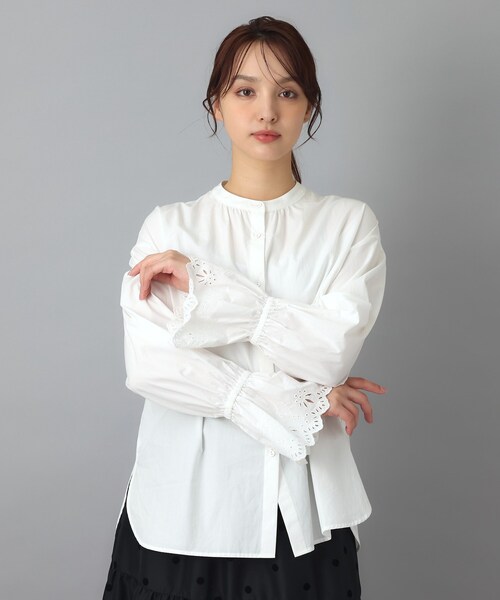 DRESSTERIOR(ドレステリア)の「エンブロイダリーカフスシャツ(シャツ/ブラウス・レディース・ブルー系その他4/オフホワイト・38/36)」の9枚目の写真