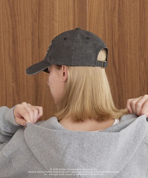 PLAYBOY(プレイボーイ)の「PLAYBOY GRUNGE WASHED CAP / プレイボーイ(キャップ・レディース・ブラウン/ブラック・57~59cm)」の6枚目の写真