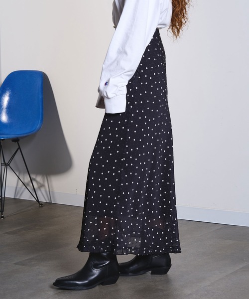 ROSE BUD（ローズバッド）の「PRINTED NARROW SKIRT（スカート・レディース・ベージュ/バーガンディー/ブラック・ONE SIZE）」の13枚目の写真