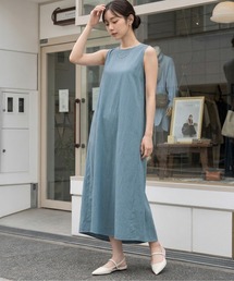 バックオープンノースリーブワンピース