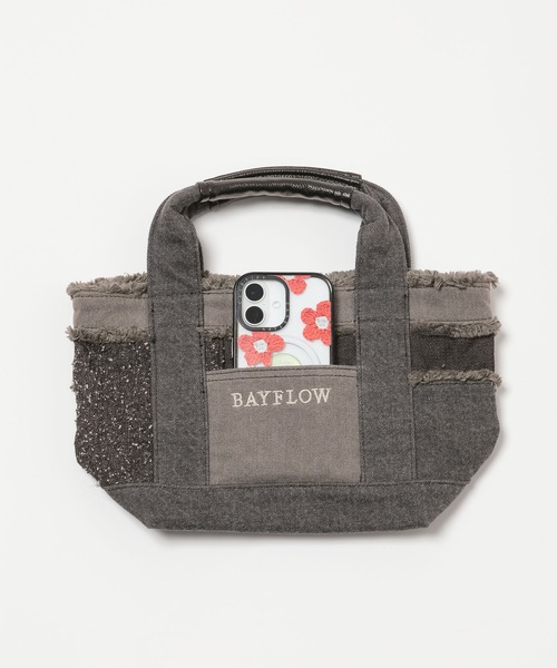 BAYFLOW（ベイフロー）の「[500mlペットボトル収納可]Sサイズデニム切替ロゴトート（トートバッグ・レディース・ブルー/ブラック・FREE）」の21枚目の写真