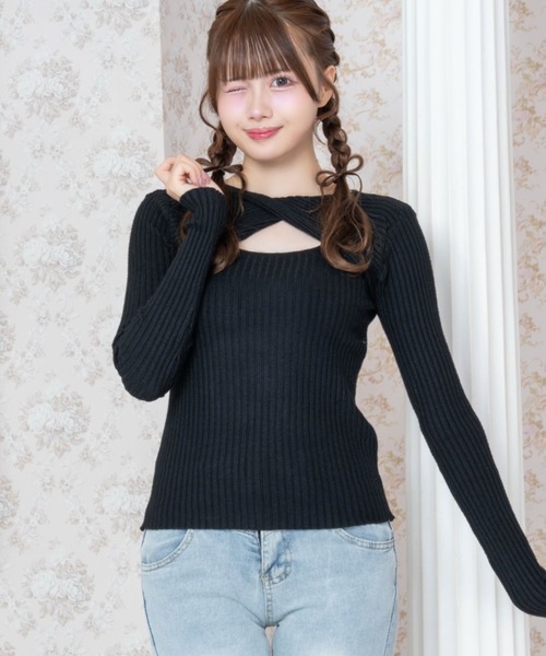 Mejoul(メジュール)の「【2026秋冬新作】フロントクロスカットアウトリブニットトップス(Tシャツ/カットソー・レディース・ブラック/ホワイト/ブラウン・F)」の2枚目の写真