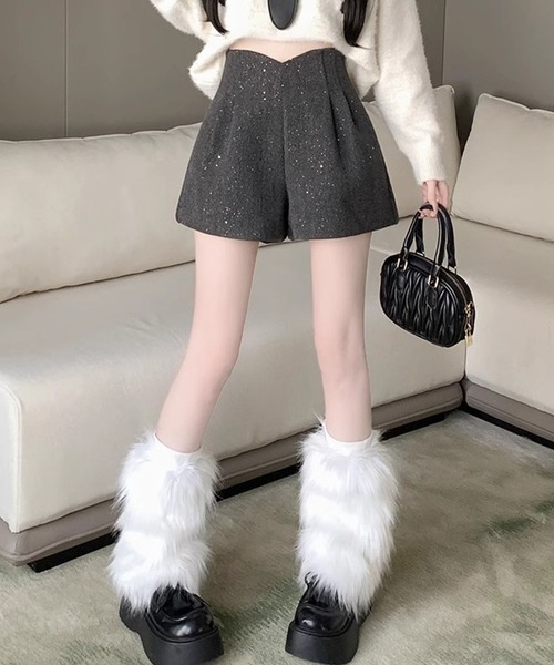 GLAMOROUS JANE（グラマラスジェーン）の「ハイウエストラメショートパンツ（その他パンツ・レディース・グレー/ブラック・M/L）」の16枚目の写真