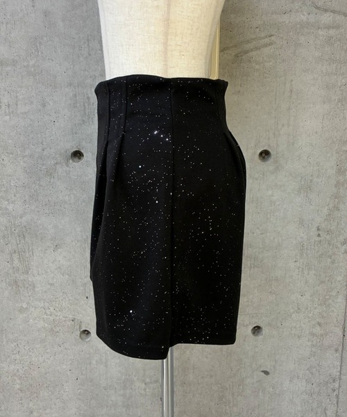 GLAMOROUS JANE（グラマラスジェーン）の「ハイウエストラメショートパンツ（その他パンツ・レディース・グレー/ブラック・M/L）」の18枚目の写真