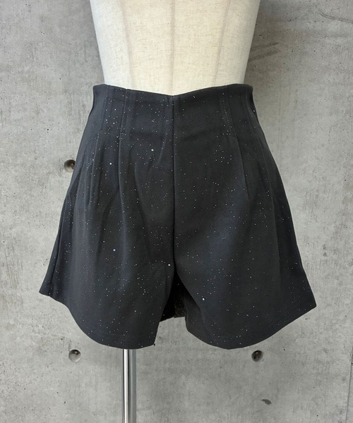 GLAMOROUS JANE（グラマラスジェーン）の「ハイウエストラメショートパンツ（その他パンツ・レディース・グレー/ブラック・M/L）」の20枚目の写真