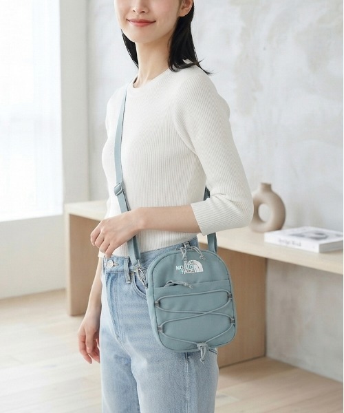 THE NORTH FACE(ザノースフェイス)の「【THE NORTH FACE/ザノースフェイス】BOREALIS CROSS BAG/ ミニショルダーバッグ ショルダーポーチ ユニセックス(ショルダーバッグ・レディース・サックスブルー/ブラック・ONE SIZE)」の9枚目の写真