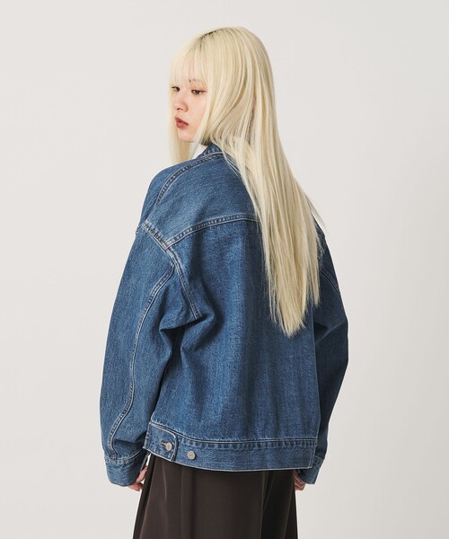 BEAUTY&YOUTH UNITED ARROWS（ビューティーアンドユースユナイテッドアローズ）の「【WEB限定】ルーズ デニムジャケット（デニムジャケット・レディース・ネイビー/ライトブルー/グレー・S/M）」の16枚目の写真