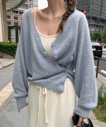 アシンメトリーボタン ニットトップス