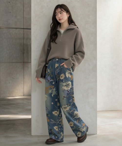 center i(センターアイ)の「ヴィンテージフラワープリント ワイドデニムパンツ(デニムパンツ・レディース・ブルー・S/L/M)」の5枚目の写真