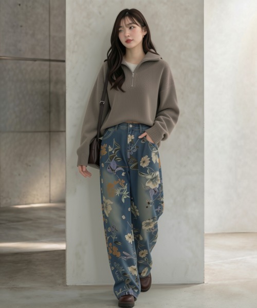 center i(センターアイ)の「ヴィンテージフラワープリント ワイドデニムパンツ(デニムパンツ・レディース・ブルー・S/L/M)」の7枚目の写真