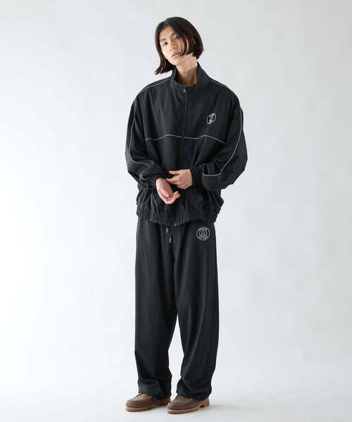 PARIS SAINT-GERMAIN(パリサンジェルマン)の「【Paris Saint-Germain / パリ・サン=ジェルマン】 JP PIPING TOP STRIPE(その他アウター・メンズ・ベージュ/ブラック/ネイビー・SMALL/MEDIUM/LARGE/X-LARGE)」の5枚目の写真