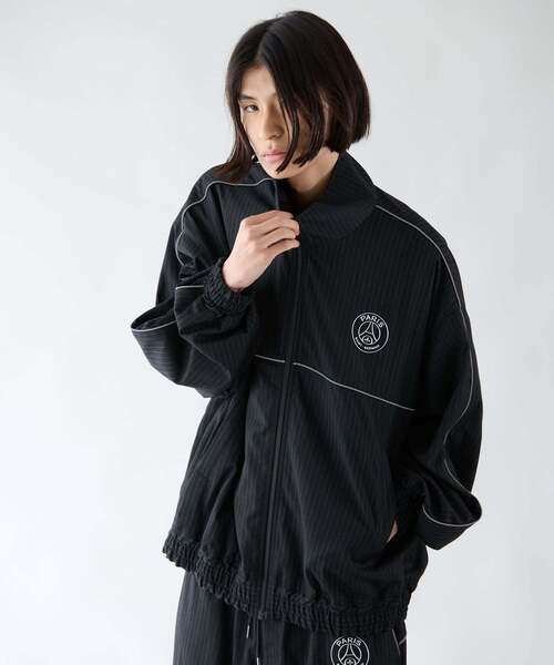 PARIS SAINT-GERMAIN(パリサンジェルマン)の「【Paris Saint-Germain / パリ・サン=ジェルマン】 JP PIPING TOP STRIPE(その他アウター・メンズ・ベージュ/ブラック/ネイビー・SMALL/MEDIUM/LARGE/X-LARGE)」の13枚目の写真