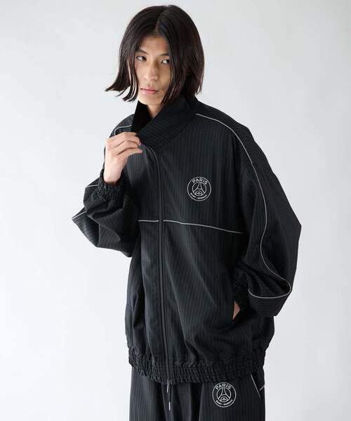 PARIS SAINT-GERMAIN(パリサンジェルマン)の「【Paris Saint-Germain / パリ・サン=ジェルマン】 JP PIPING TOP STRIPE(その他アウター・メンズ・ベージュ/ブラック/ネイビー・SMALL/MEDIUM/LARGE/X-LARGE)」の14枚目の写真