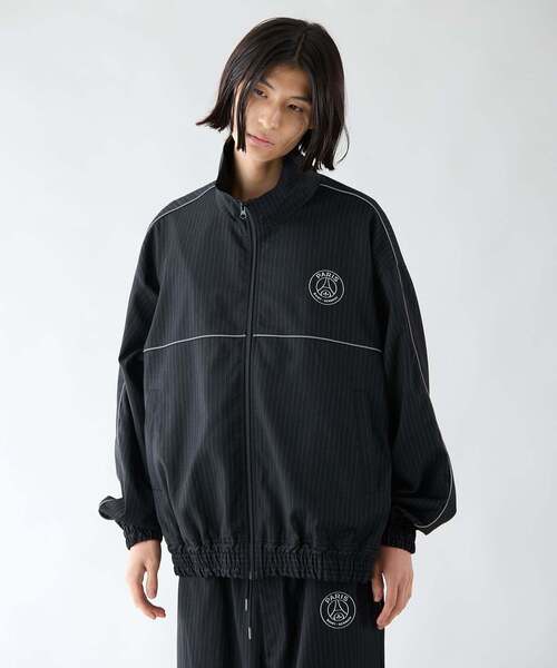 PARIS SAINT-GERMAIN(パリサンジェルマン)の「【Paris Saint-Germain / パリ・サン=ジェルマン】 JP PIPING TOP STRIPE(その他アウター・メンズ・ベージュ/ブラック/ネイビー・SMALL/MEDIUM/LARGE/X-LARGE)」の16枚目の写真