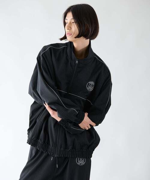 PARIS SAINT-GERMAIN(パリサンジェルマン)の「【Paris Saint-Germain / パリ・サン=ジェルマン】 JP PIPING TOP STRIPE(その他アウター・メンズ・ベージュ/ブラック/ネイビー・SMALL/MEDIUM/LARGE/X-LARGE)」の19枚目の写真