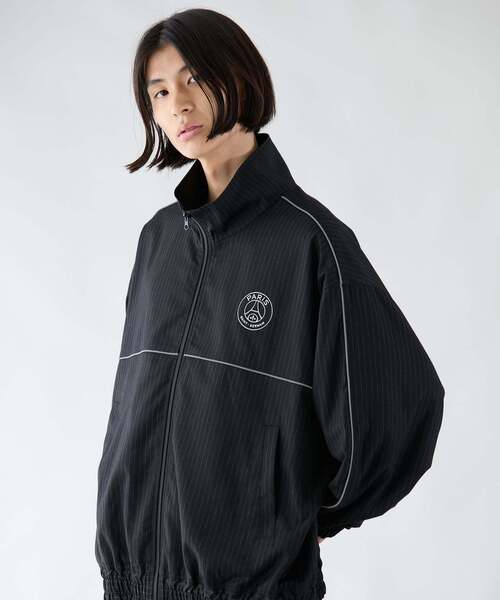 PARIS SAINT-GERMAIN(パリサンジェルマン)の「【Paris Saint-Germain / パリ・サン=ジェルマン】 JP PIPING TOP STRIPE(その他アウター・メンズ・ベージュ/ブラック/ネイビー・SMALL/MEDIUM/LARGE/X-LARGE)」の21枚目の写真