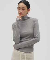 Soft Fraise Turtleneck Tops