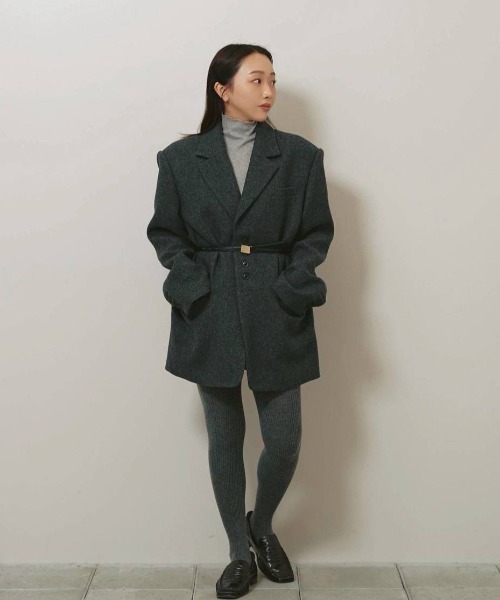 TODAYFUL(トゥデイフル)の「Soft Fraise Turtleneck Tops(Tシャツ/カットソー・レディース・アイボリー/グレー/スミクロ・FREE)」の5枚目の写真