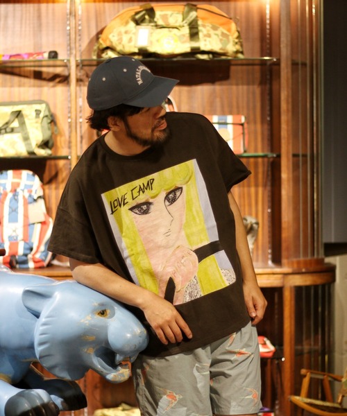 NATAL DESIGN(ネイタルデザイン)の「NATAL DESIGN × SONY SUZUKI LOVE CAMP DRIVE WIDE TEE 2(Tシャツ/カットソー・メンズ・スミクロ/アイボリー・LARGE/MEDIUM/X-LARGE)」の4枚目の写真