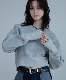 VACANCY（ヴァカンシー）の「【VACANCY公式】Hello byeロゴ刺繍配色ショート丈トレーナー（スウェット）」
