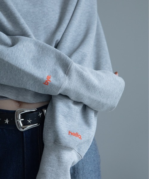 VACANCY(ヴァカンシー)の「【VACANCY公式】Hello byeロゴ刺繍配色ショート丈トレーナー(スウェット・メンズ・グリーン/グレー/ネイビー/ブラック/ホワイト・FREE)」の8枚目の写真