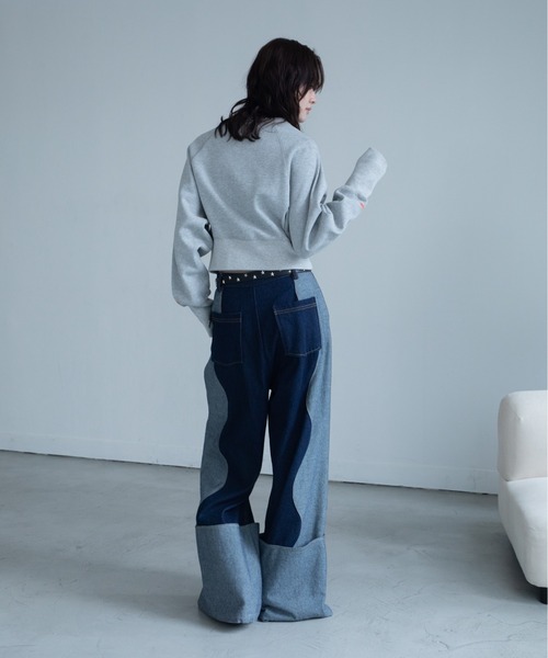 VACANCY(ヴァカンシー)の「【VACANCY公式】Hello byeロゴ刺繍配色ショート丈トレーナー(スウェット・メンズ・グリーン/グレー/ネイビー/ブラック/ホワイト・FREE)」の16枚目の写真