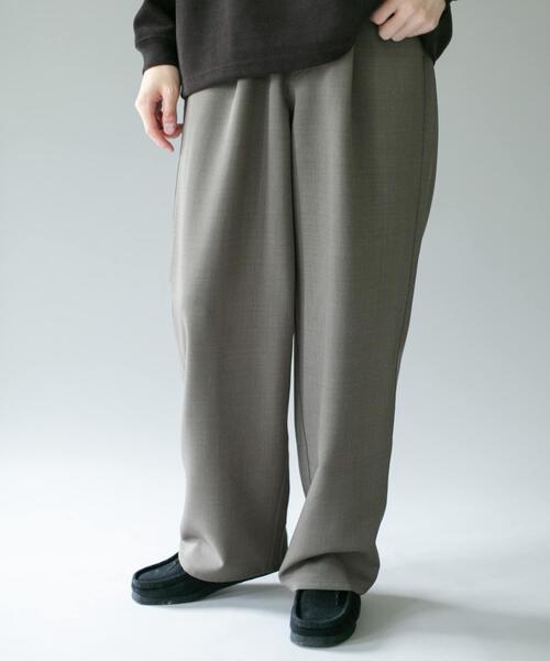 URBAN RESEARCH DOORS(アーバンリサーチドアーズ)の「コインポケット ワイドストレートパンツ(その他パンツ・メンズ・ブラウン/ネイビー・MEDIUM/LARGE)」の4枚目の写真