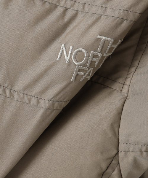 Spick & Span（スピックアンドスパン）の「《追加》THE NORTH FACE/ザノースフェイス Alteration Baffs Jacket（ダウンジャケット/コート・レディース・ベージュ/ブラック・SMALL/X-SMALL）」の19枚目の写真