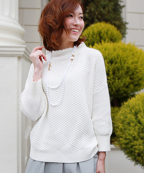 REAL CUBE（リアルキューブ）の「REAL CUBE　ボトルネックコットンニット（ニット/セーター・レディース・オフホワイト/ライム/ミント/ネイビー・M）」の12枚目の写真