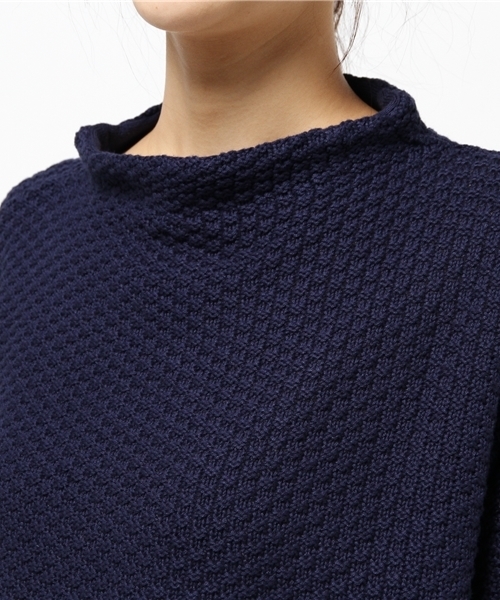 REAL CUBE（リアルキューブ）の「REAL CUBE　ボトルネックコットンニット（ニット/セーター・レディース・オフホワイト/ライム/ミント/ネイビー・M）」の8枚目の写真