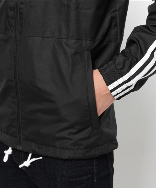 adidas（アディダス）の「【adicolor】 ウインドブレーカー [CALIFORNIA WINDBREAKER]（ナイロンジャケット・メンズ・ブラック/ブルー・X-SMALL/X-LARGE/LARGE/SMALL/XX-LARGE/MEDIUM）」の7枚目の写真