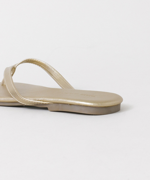 URBAN RESEARCH（アーバンリサーチ）の「 UR タウンビーチサンダル（ビーチサンダル・レディース・シルバー/ブラック/ゴールド・38/36/37/35）」の11枚目の写真