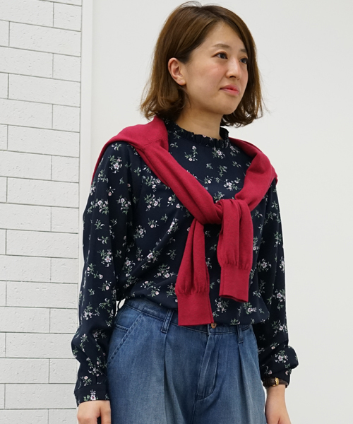 earth music&ecology（アースミュージックアンドエコロジー）の「ガンガンカーディガン クルーネック（カーディガン/ボレロ・レディース・ブラック/ブルーグリーン/ピンクベージュ/アイボリー/スモークピンク/グレイッシュベージュ/サックスブルー/マスタード/パープル/レッド/ブルー/ライトグレー・M/L/S）」の11枚目の写真