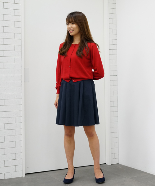 earth music&ecology（アースミュージックアンドエコロジー）の「ガンガンカーディガン クルーネック（カーディガン/ボレロ・レディース・ブラック/ブルーグリーン/ピンクベージュ/アイボリー/スモークピンク/グレイッシュベージュ/サックスブルー/マスタード/パープル/レッド/ブルー/ライトグレー・M/L/S）」の18枚目の写真