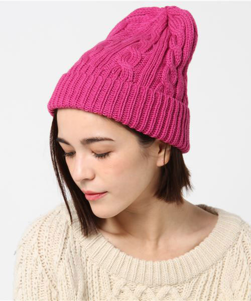 JABURO（ジャブロー）の「JABURO ケーブルニットキャップ ACRYL CABLE WATCH（ニットキャップ/ビーニー・レディース・ブラック/ダークグリーン/ネイビー/グレー/レッド/オフホワイト/オリーブ/グリーン/マスタード/ブルー系その他/ピンク系その他/ロイヤルブルー/ワイン/チャコール・FREE）」の12枚目の写真