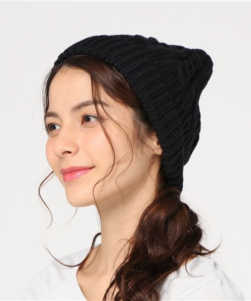 JABURO（ジャブロー）の「JABURO ケーブルニットキャップ ACRYL CABLE WATCH（ニットキャップ/ビーニー・レディース・ブラック/ダークグリーン/ネイビー/グレー/レッド/オフホワイト/オリーブ/グリーン/マスタード/ブルー系その他/ピンク系その他/ロイヤルブルー/ワイン/チャコール・FREE）」の3枚目の写真