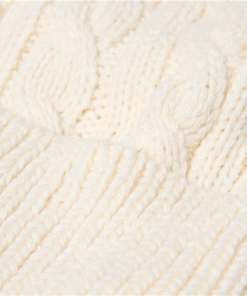 JABURO（ジャブロー）の「JABURO ケーブルニットキャップ ACRYL CABLE WATCH（ニットキャップ/ビーニー・レディース・ブラック/ダークグリーン/ネイビー/グレー/レッド/オフホワイト/オリーブ/グリーン/マスタード/ブルー系その他/ピンク系その他/ロイヤルブルー/ワイン/チャコール・FREE）」の19枚目の写真