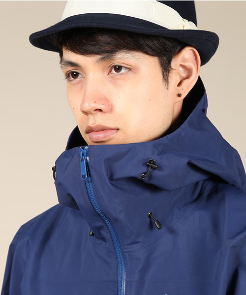 BEAMS（ビームス）の「□ARC'TERYX / ALPHA SV（マウンテンパーカー