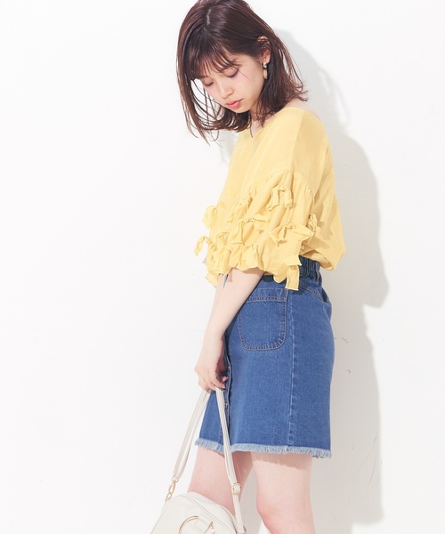 natural couture（ナチュラルクチュール）の「袖たくさんリボン2WAYブラウス（シャツ/ブラウス・レディース・ブラック/ピンク/イエロー/アイボリー/ラベンダー・FREE）」の4枚目の写真