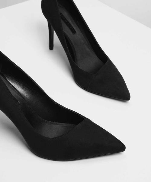 CHARLES & KEITH(チャールズ & キース)の「アシンメトリートップラインスティレット / ASYMMETRICAL TOPLINE STILETTOS(パンプス・レディース・ブラック/レッド/アイボリー・22cm/22.5cm/23cm/23.5cm/24.5cm/25cm/25.5cm/26.5cm)」の7枚目の写真