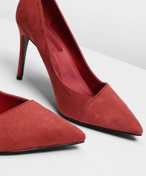 CHARLES & KEITH(チャールズ & キース)の「アシンメトリートップラインスティレット / ASYMMETRICAL TOPLINE STILETTOS(パンプス・レディース・ブラック/レッド/アイボリー・22cm/22.5cm/23cm/23.5cm/24.5cm/25cm/25.5cm/26.5cm)」の19枚目の写真