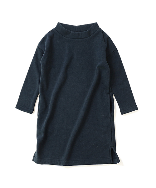 devirock（デビロック）の「まるで着る毛布 裏シャギーハイネックワンピース 裏起毛（ワンピース・キッズ・ヘザーチャコール/ブラック/ネイビー/キャメル/ワイン・160cm/120cm/140cm/150cm/130cm/110cm/100cm）」の18枚目の写真