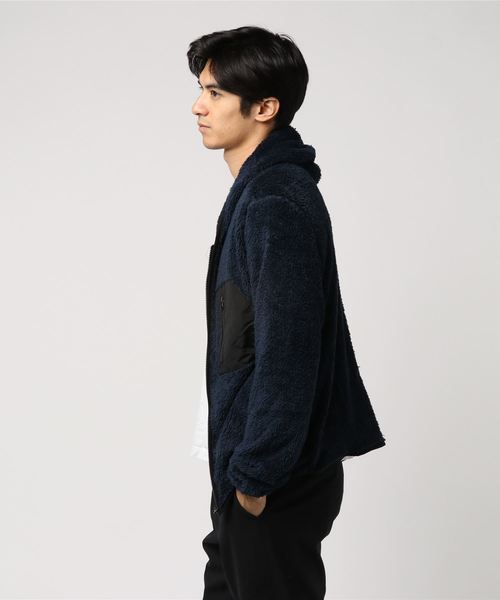 VENCEEXCHANGE（ヴァンスエクスチェンジ）の「ボアカットパーカー（パーカー・メンズ・ベージュ/ネイビー・M/L）」の3枚目の写真