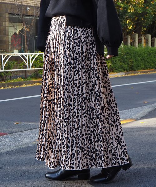 tiptop（ティップトップ）の「【レオパード柄登場！】柄/無地プリーツロングスカート（スカート・レディース・ブラック/A/B/C/D/E/ダークグレー/ベージュ・FREE）」の4枚目の写真