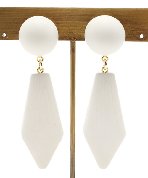 ROSE BUD（ローズバッド）の「(MACOCITY) MPEH-0203(0167-01) EARRING（ピアス（両耳用）・レディース・ホワイト/ブラック/ブラウン・ONE SIZE）」の2枚目の写真