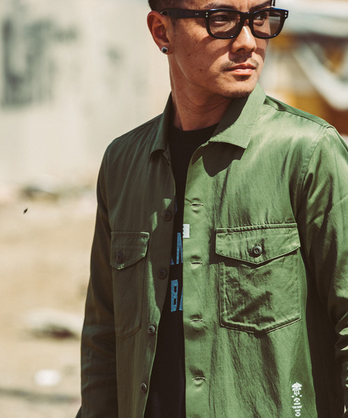 CRIMIE（クライミー）の「MILITARY SATIN SHIRT（シャツ/ブラウス・メンズ・ブラック/カーキ・XS/S/M/L/XL/XXL）」の10枚目の写真