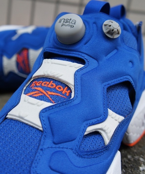 Reebok(リーボック)の「Reebok INSTA PUMPFURY M42231(スニーカー・レディース・ブルー・26cm/23cm/24.5cm/28cm/27cm/24cm/29cm/26.5cm/27.5cm/28.5cm/23.5cm)」の3枚目の写真