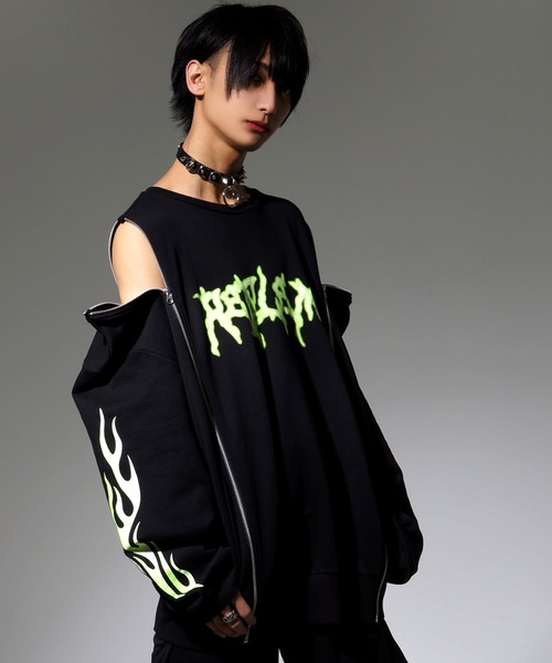 レフレム スウェット 肩ZIP REFLEM（レフレム）の「『REFLEM/レフレム』ネオンロゴZIP
