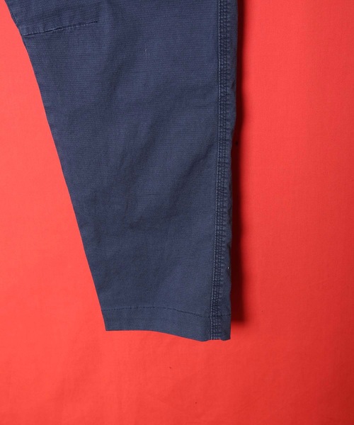 Blue Standard (ブルースタンダード)の「【BLUE STANDARD】ドビーイージーテーパードアンクルパンツ(その他パンツ・メンズ・ベージュ/ネイビー/カーキ/スミクロ・SMALL/MEDIUM/LARGE/X-LARGE)」の14枚目の写真